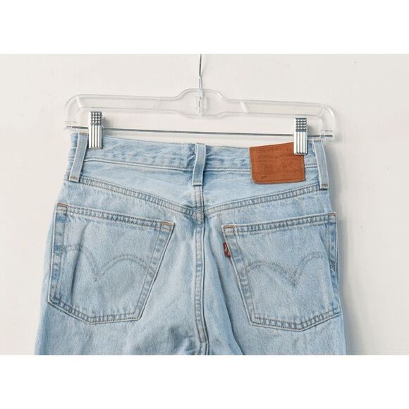 Levi’s Premium 501 Straight Jeans Size 24 Light Wash Button Fly - Picture 3 of 7